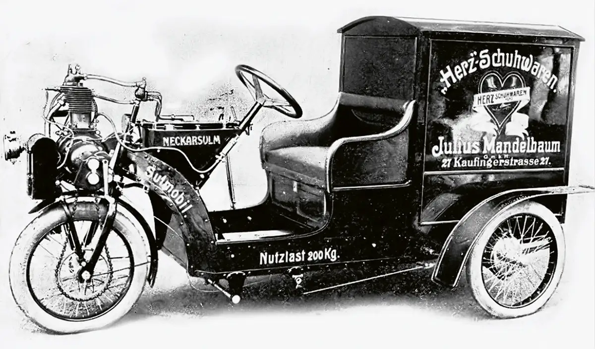 A Sulmobilok autónak számítottak, a fotón egy 1905-ös teherszállító, elsőkerék-hajtással