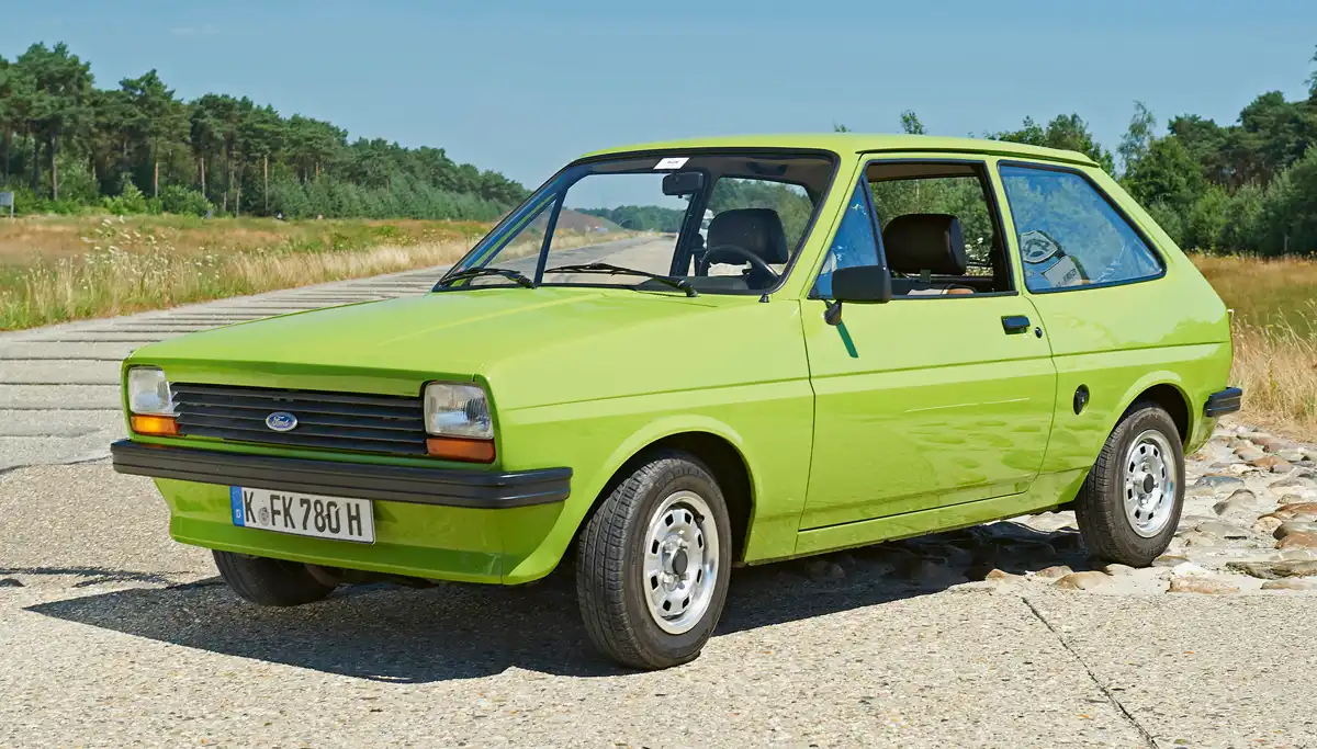 1972-ben ez volt a divat: egyszerű és szögletes formák, határozott élekkel