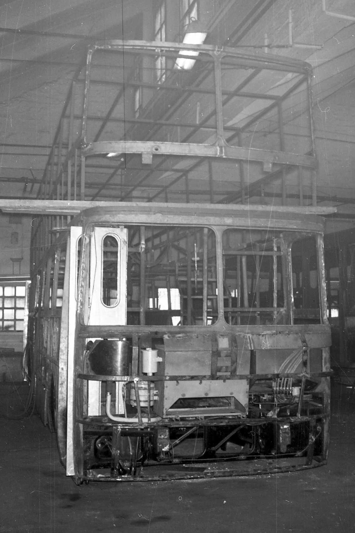 Már a helyén az emelet vázszerkezete