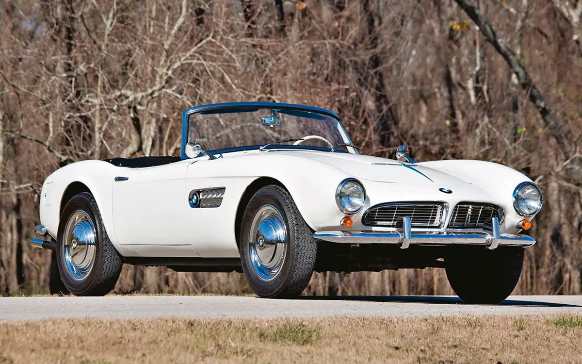 1958-as, második sorozatú 507-es, egy hollywoodi producer volt az első tulajdonosa