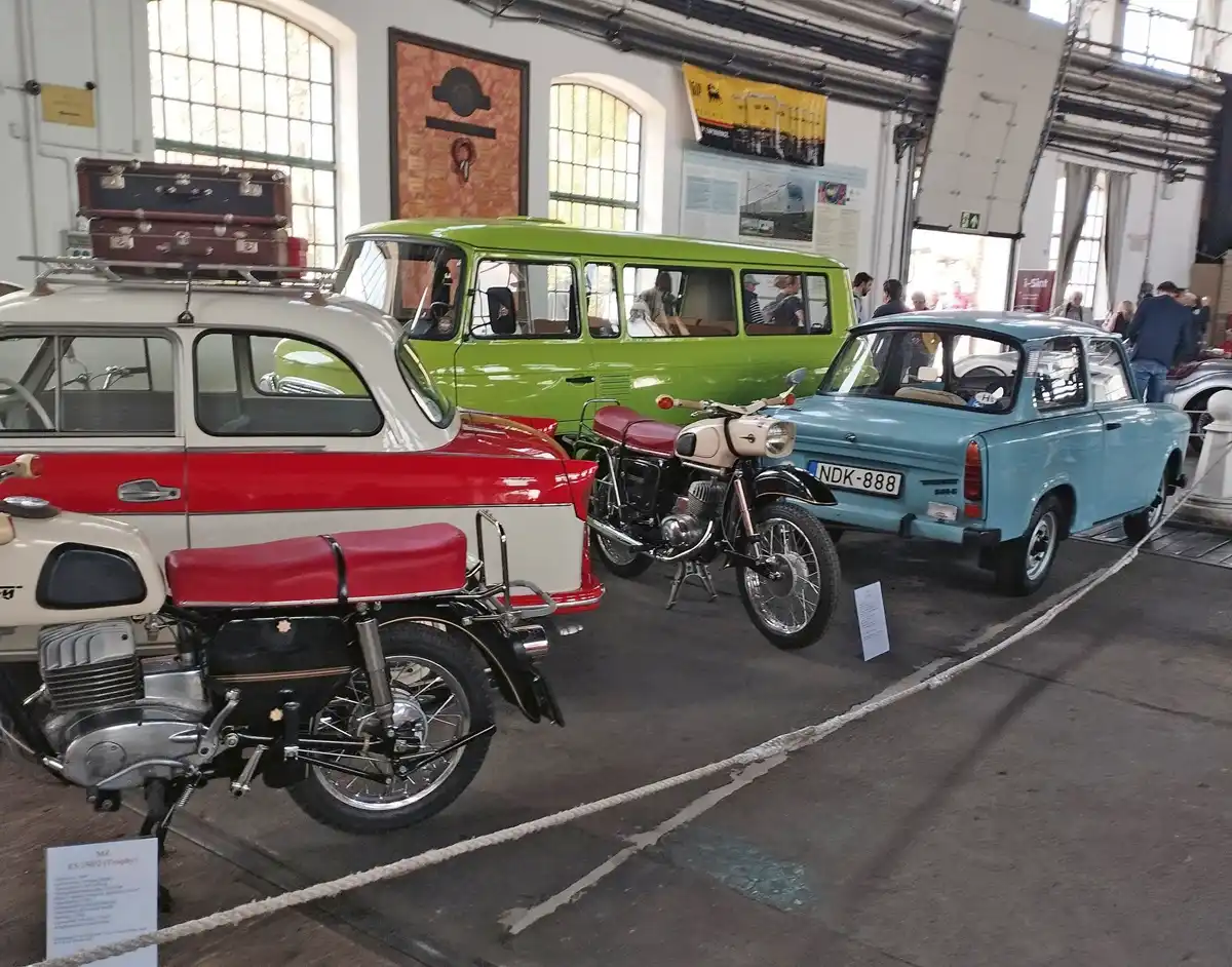 Külön területet kapnak az egykori KGST autói és motorjai