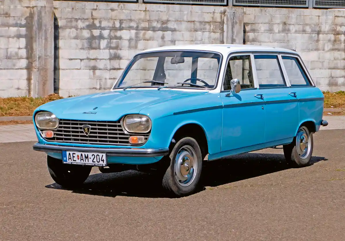 A 204-esből 1 604 296 darabot gyártottak összesen, ebből 485 336 volt kombi