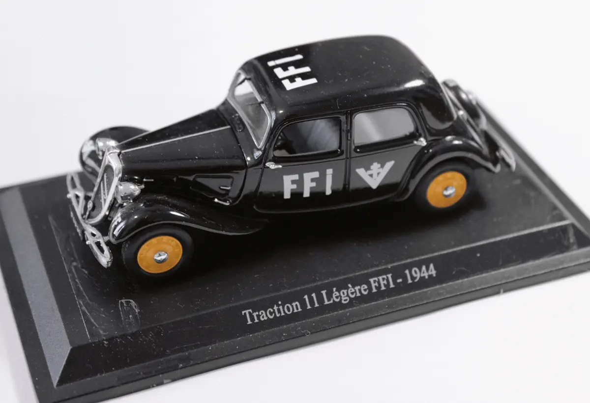 A francia ellenállás festése látható ezen az 1944-es 11 CV-n (FFI: Forces Françaises de l’Intérieur, azaz belső francia erők)