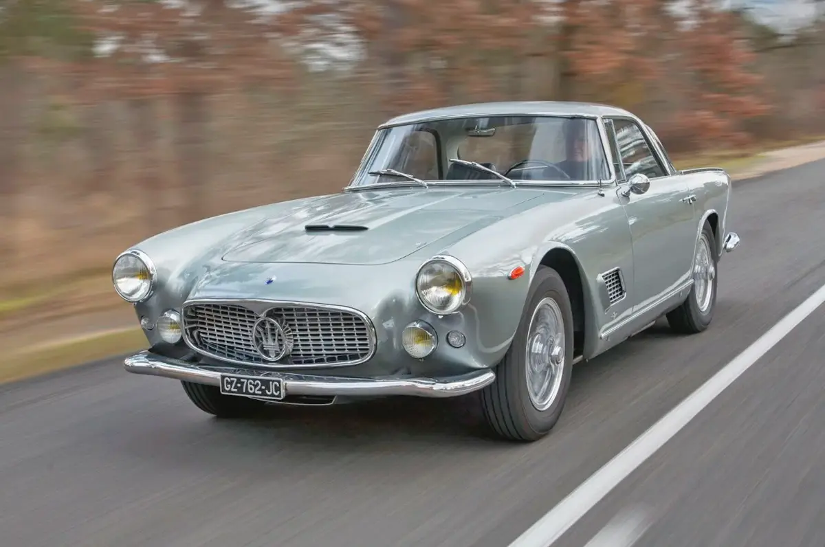 A Maserati 3500 GT Superleggera ritka és értékes, ez az 1961-es, 220 LE-s példány az elmúlt öt évben 200 000 eurós restauráláson esett át. Vevője ezt is megfizette a 235 984 eurós leütési árban
