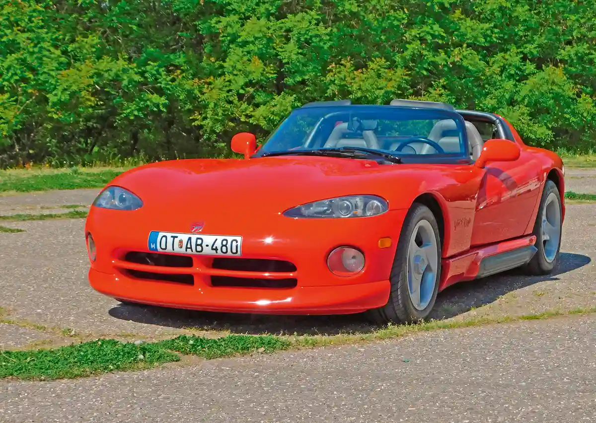 Nagyon kevés, mindössze 6709 példány készült az első sorozatból, 1993-ban 1043 db