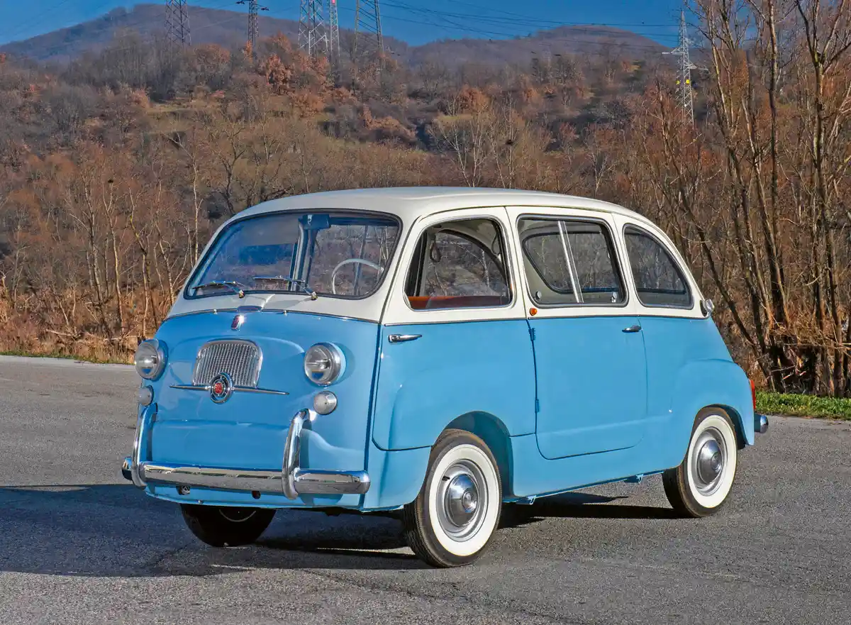 A Multipla taxiként is gyakran szolgált