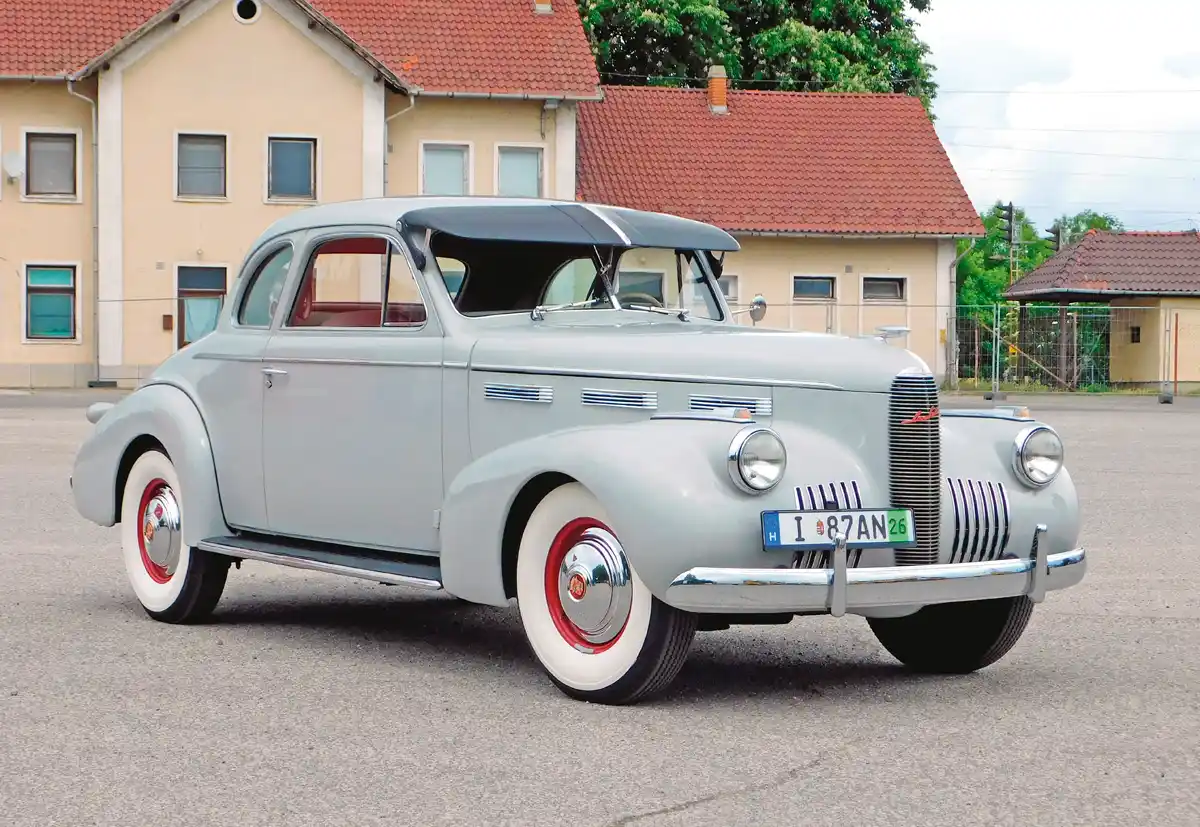 A LaSalle modelljeit a Cadillac gyártotta Detroitban, a karosszériákat 1940-ben már csak a Fisher Body Co. szállította hozzájuk