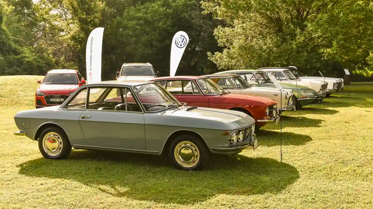 Lotus Retro Mobil Concours d’Elegance – Nem csak a 20 éveseké. Idén 20 éves a hajdani járműves eleganciaversenyek közösségi hangulatát megidéző, hagyományteremtő jelleggel útjára indított rendezvényünk.