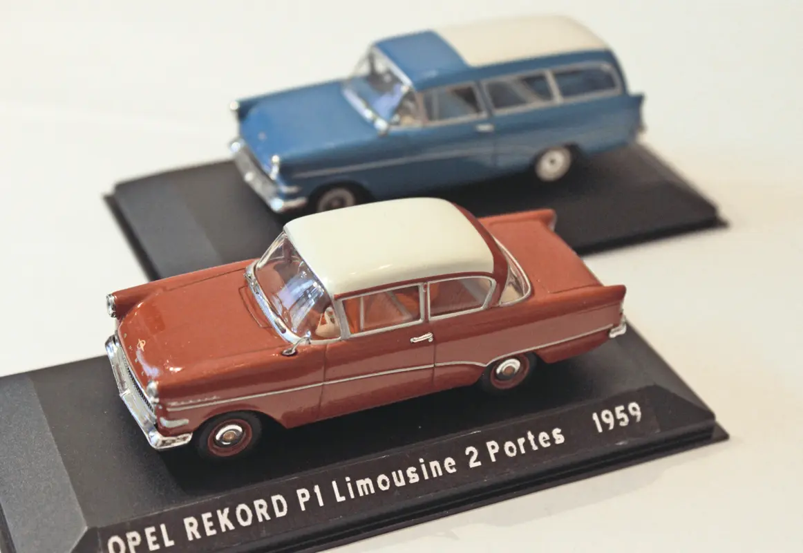 A P1 sorozat 1957-től 1960-ig szerepelt a kínálatban, 1200-as és 1500-as motorral