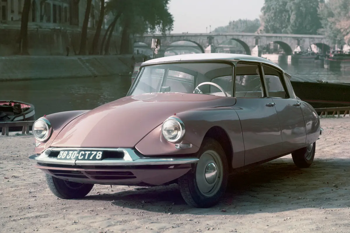 Citroën ID 19 – az olcsó modell lemez keréktárcsákkal, díszítések nélkül