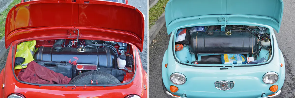Bal: Mechanikus benzinpumpa küldi a naftát hátra. Csupán 20,9 l fér a tartályba, ezért viszonylag sűrűn kell tankolni. Jobb: A két autó csomagtartója és a tankja ugyanakkora. A Giannini-maszk formája eltér az Abarth-étól, és itt nem krómozottak a lámpakarikák sem