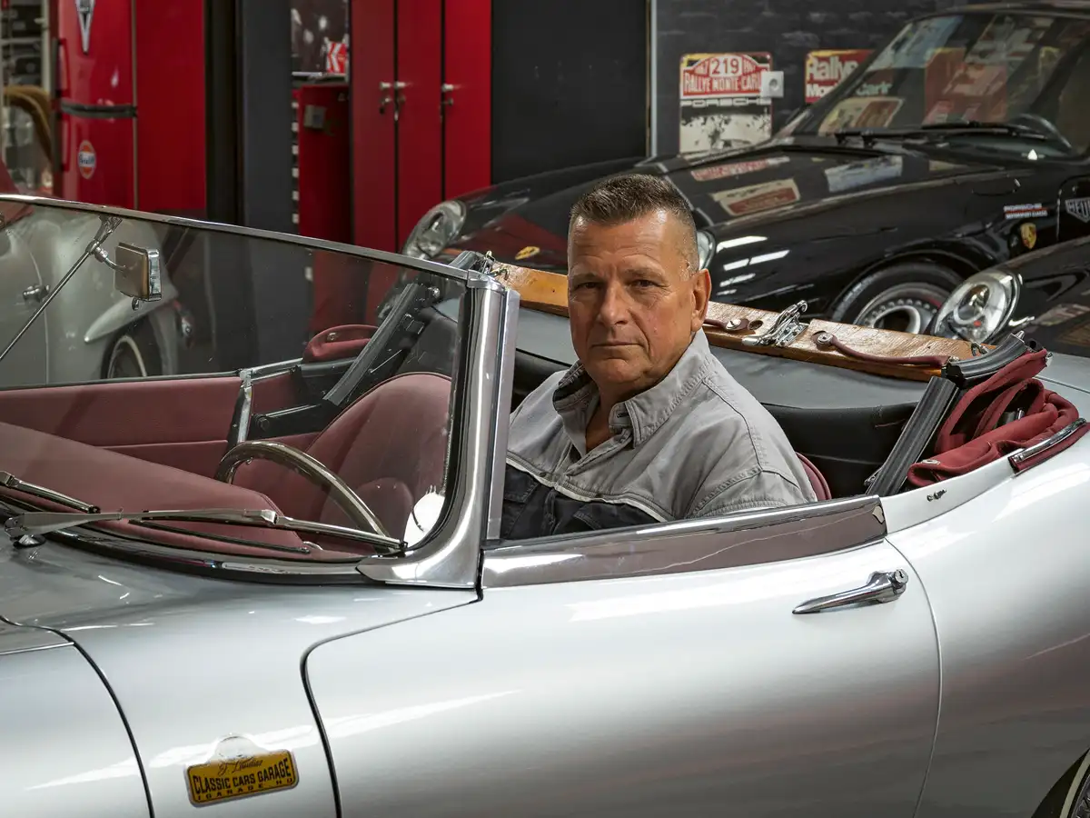 Laudisz József, a Laudisz J. Classic Car Garage tulajdonosa