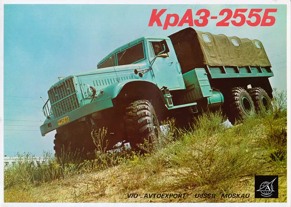 A 255–258-as típuscsalád 1967-ben érkezett, 14,9 l-es, 240 LE-s V8-as szívó, négyütemű dízellel. Menetkészen 12 tonnát nyomott