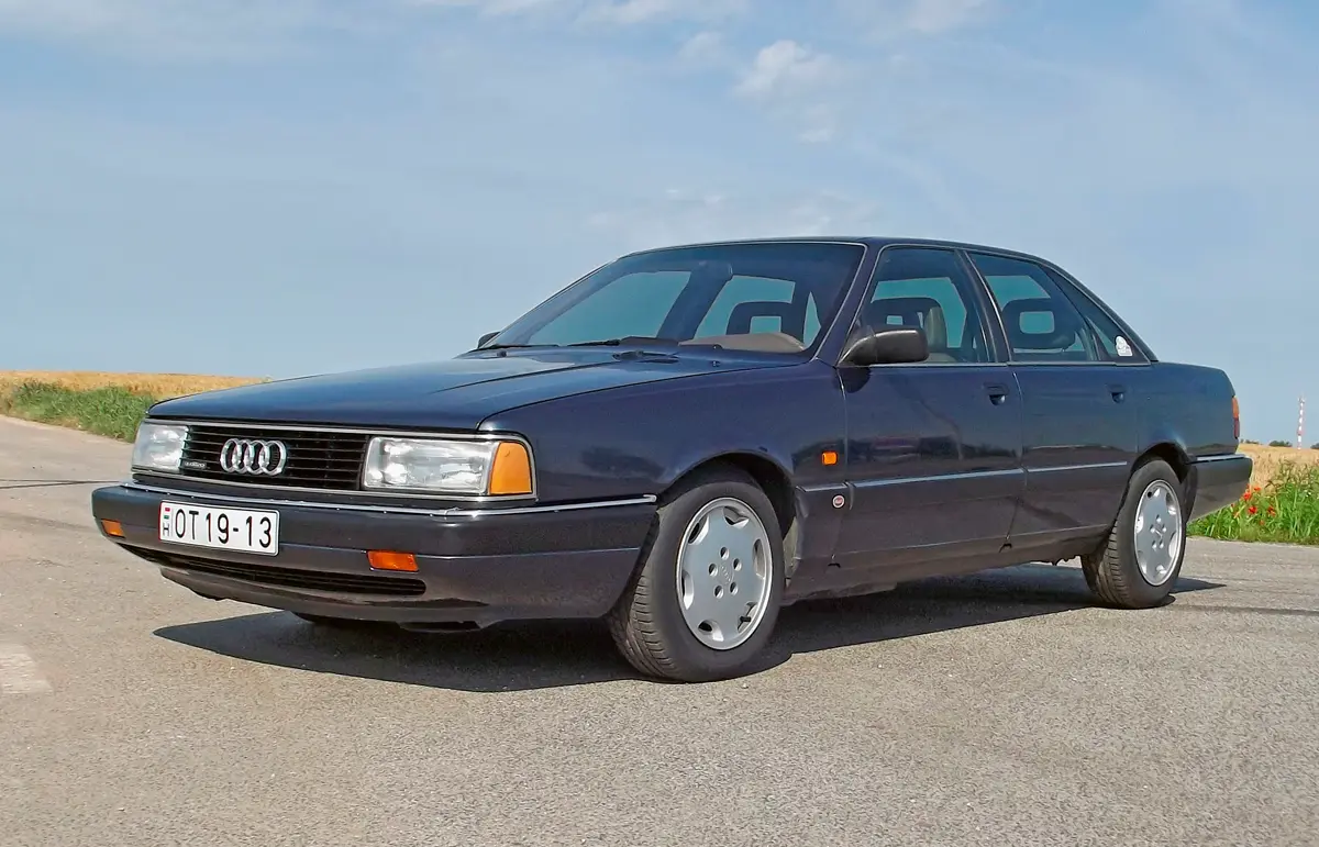 A 20V-t csak két évig, 1989-től 1991-ig gyártották, összesen 4767 készült, ebből 1989-ben 1972 darab